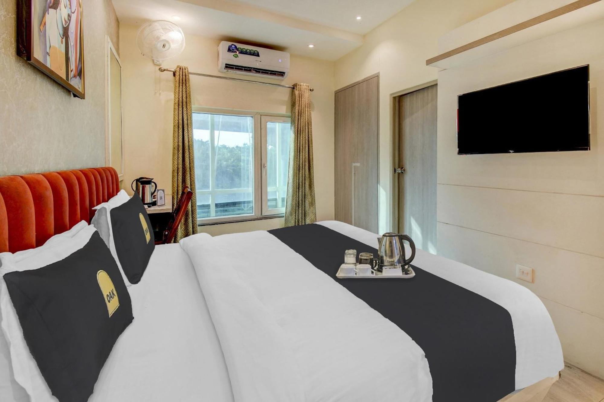 Hotel Townhouse Geetraj Near Shalimar Gateway Lucknow Exterior foto