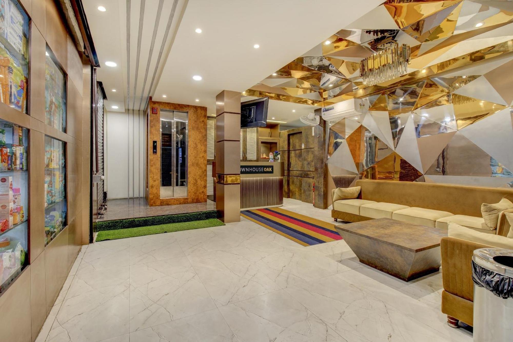 Hotel Super Townhouse Geetraj Near Shalimar Gateway Lucknow Exterior foto
