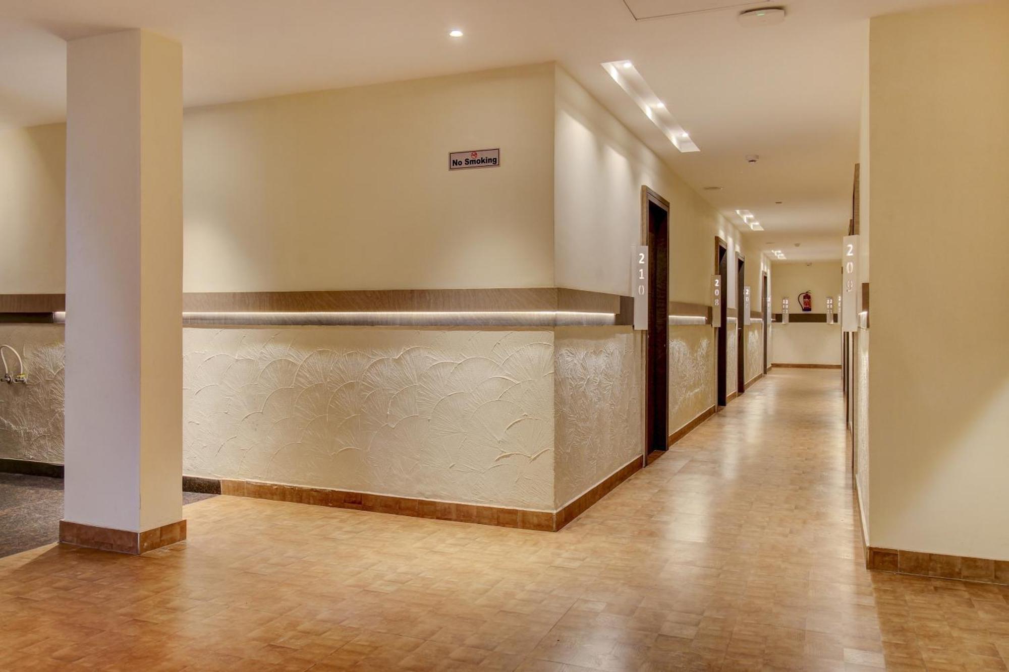 Hotel Townhouse Geetraj Near Shalimar Gateway Lucknow Exterior foto