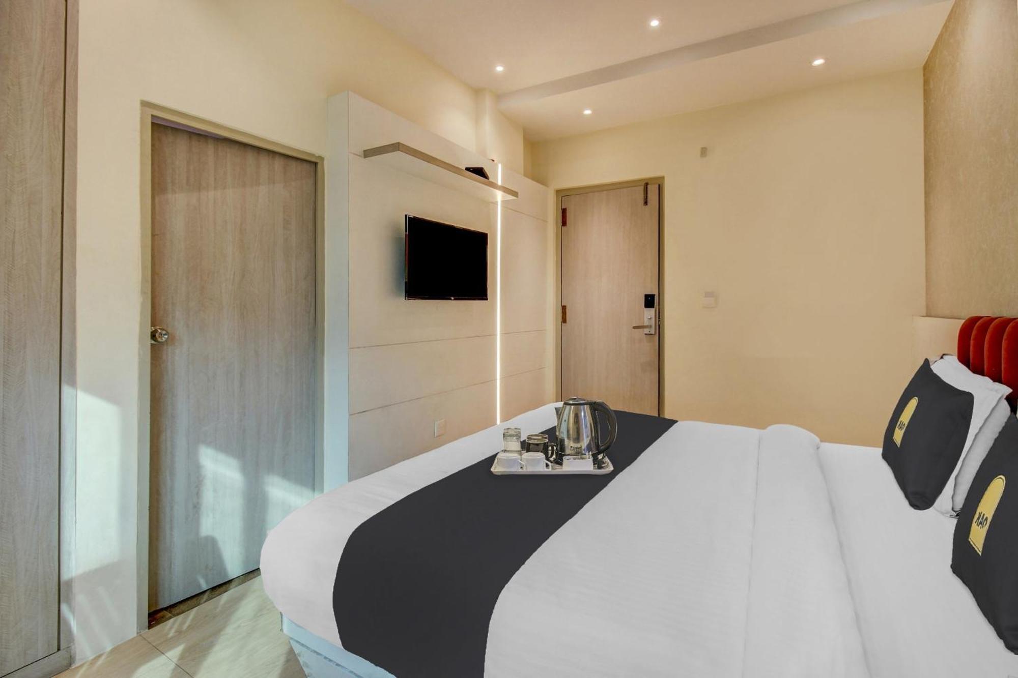 Hotel Townhouse Geetraj Near Shalimar Gateway Lucknow Exterior foto