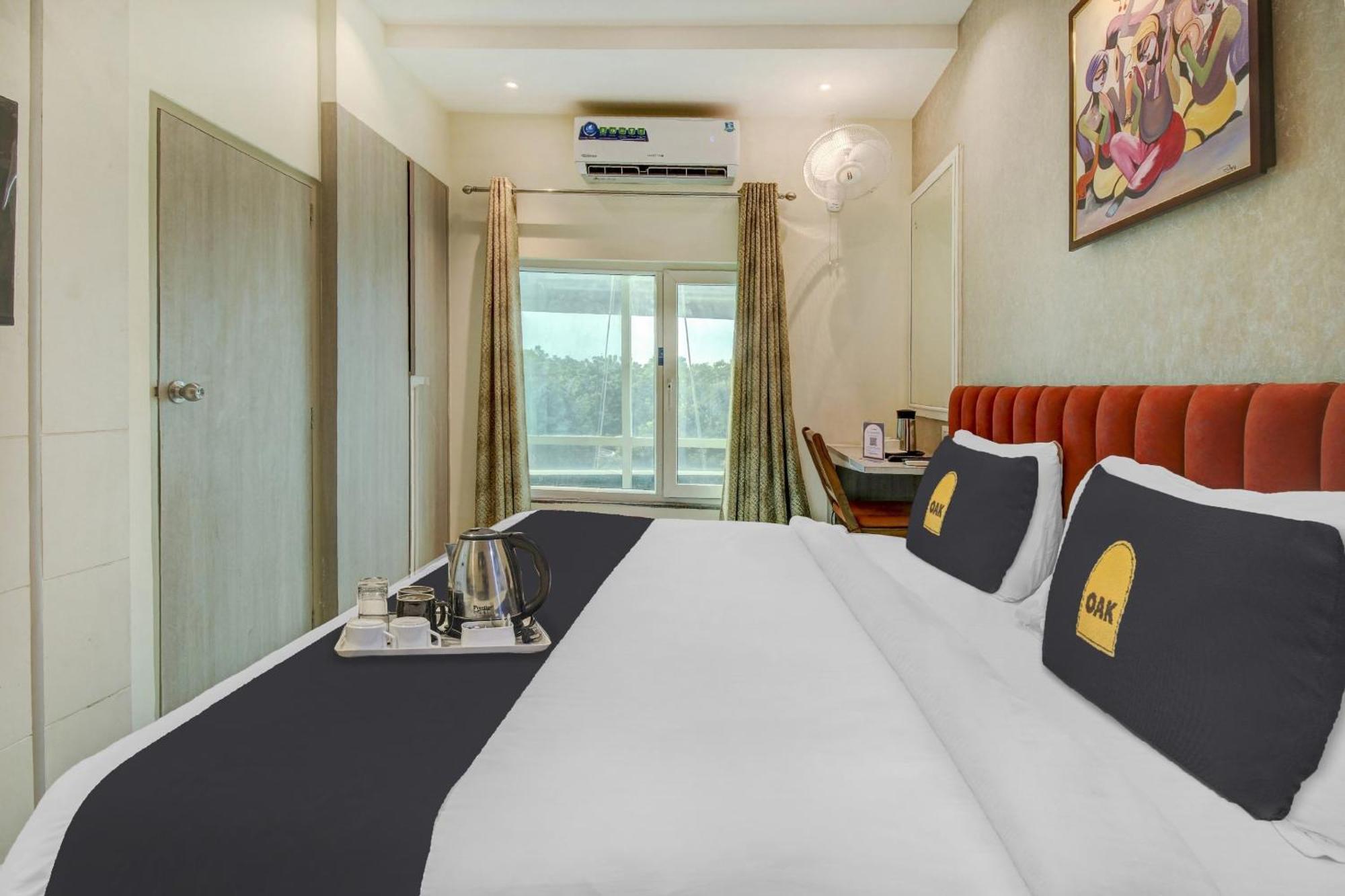 Hotel Townhouse Geetraj Near Shalimar Gateway Lucknow Exterior foto